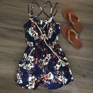 Floral Romper 🌸